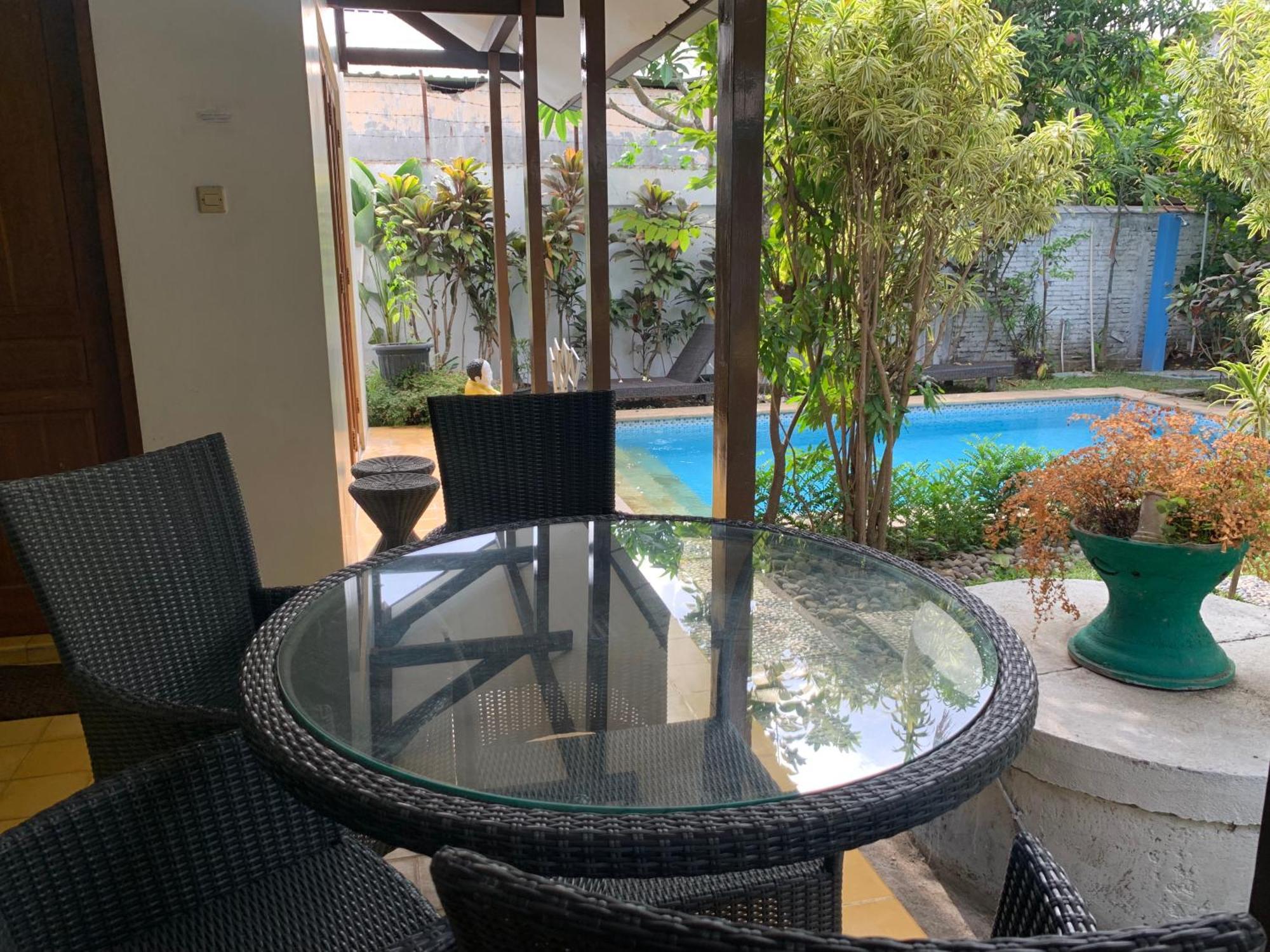 Villa Bougenville Yogyakarta Extérieur photo