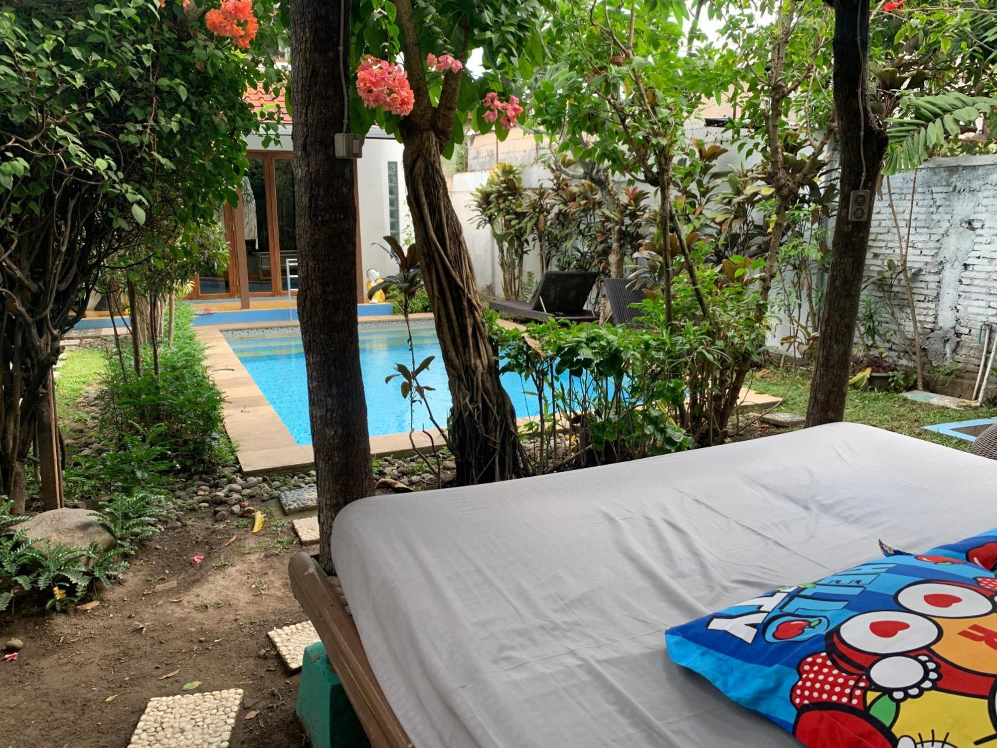 Villa Bougenville Yogyakarta Extérieur photo